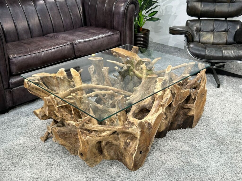 Massiver Wohnzimmertisch aus einer Baumwurzel Handgefertigter Wohnzimmertisch für das Wohnzimmer
