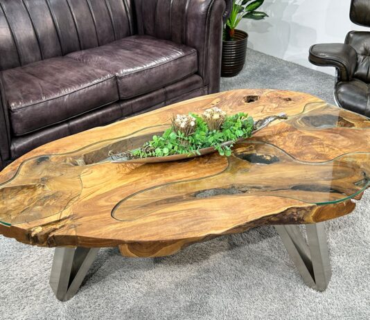 Hochwertige ovale Couchtische von GERKEN Wohndesign Ovaler Couchtisch aus Holz