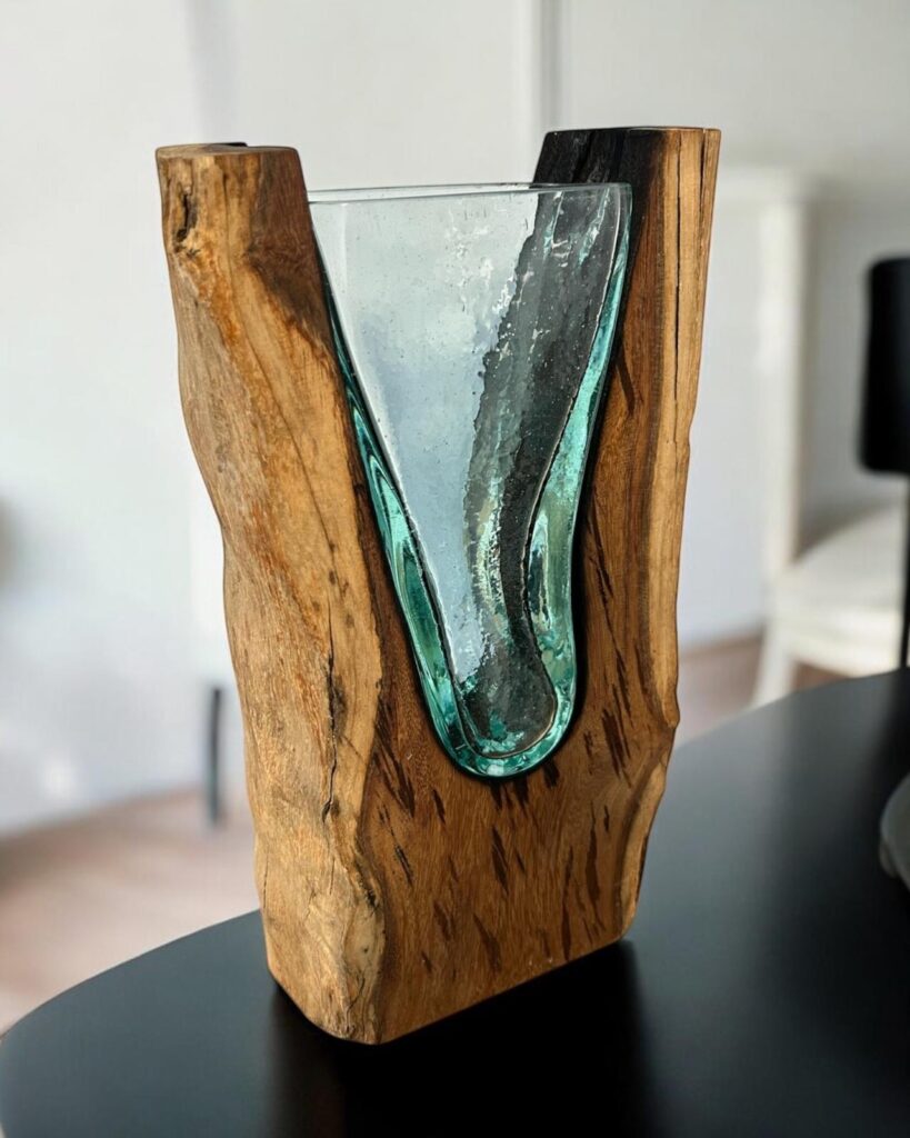Glasvase mit Holz :: Glaskunst in Perfektion Dekovase Glas und Holz