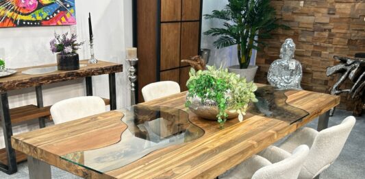 Besondere Esszimmertische aus Holz von GERKEN Wohndesign Esszimmertische aus Holz