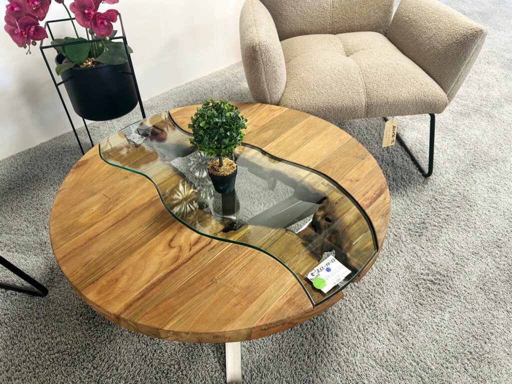 Hochwertige Couchtische aus Holz Hochwertiger Couchtisch aus Holz