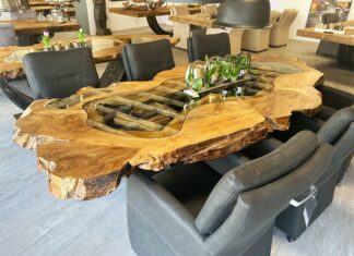 Exklusiver Esstisch aus Baumscheiben von GERKEN Wohndesign Exklusiver Esstisch aus Baumscheiben "Expression"