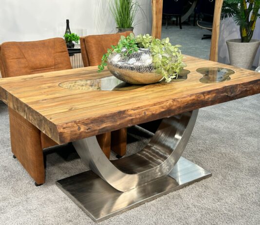 Massiver Esstisch „Deep Island“ 160 cm, für 6 Personen Massiver Esstisch Deep Island