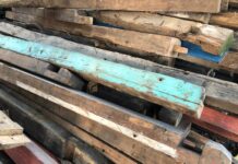 Woher stammt recyceltes Holz für die Möbel? Recyceltes Holz für Möbel vom Tischonkel