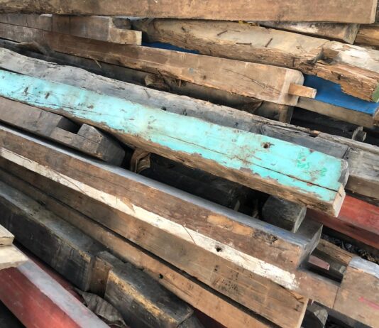 Where does recycled wood for the furniture come from? recycled wood for furniture from Table Uncles