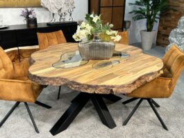 Tout sur le teck : origine, caractéristiques et entretien Entretien du teck Origine Propriétés Table à manger Table basse