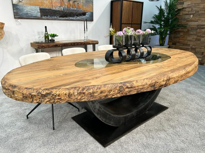 Esstisch oval 280 cm aus Holz
