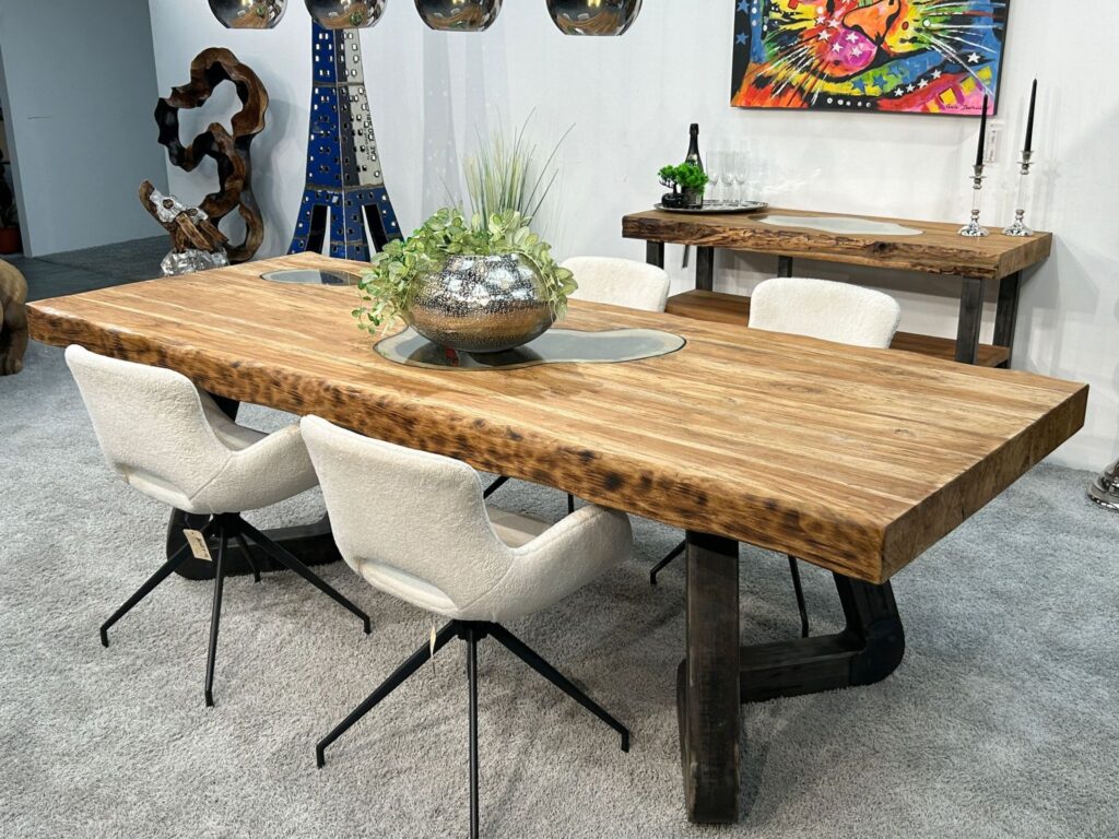 Esszimmertisch 220 cm lang