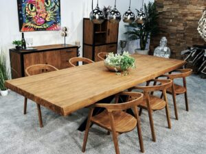 Günstiger Esstisch "ATLANTA" 40 % unter UVP Günstiger Esstisch aus Massivholz