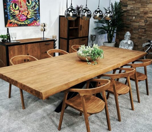 Günstiger Esstisch „ATLANTA“ 40 % unter UVP Table à manger bon marché en bois massif