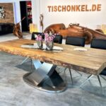 Massiver Design Esstisch