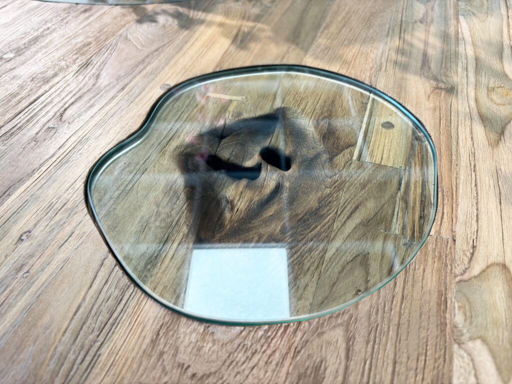 Massiver Design Esstisch Tischdesign mit Glas