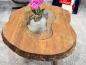 Preview: Edler Couchtisch mit Baumkante und Glasinsel