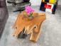 Preview: Couchtisch aus Teakholz mit Glasdetails, ca. 100 x 65-75 x 38 cm.