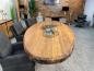 Preview: Ovaler Designtisch aus Massivholz und vollmassiver Tischplatte