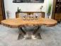 Preview: Massiver Holztisch mit Baumkante