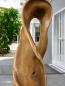 Preview: Geschnitzte Skulptur aus Holz Bora