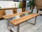 Preview: Massiver Design Esstisch mit Kufen und Glaselementen