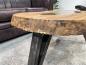 Preview: Couchtisch aus Altholz mit Baumkante