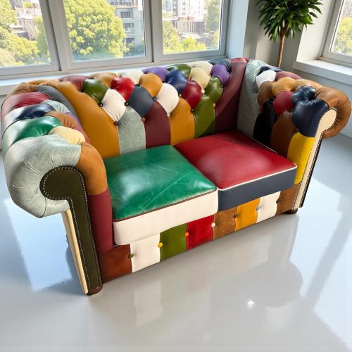 Couch 2-Sitzer Chesterfield aus buntem Echtleder