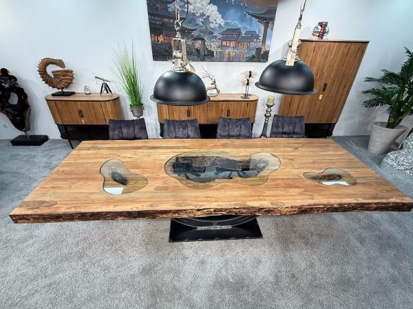 Design Massivholztisch aus recyceltem Altholz "Deep Island"