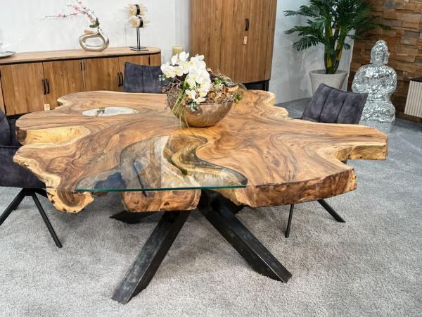 Baumscheiben Esstisch "Lakeside" aus massivem Suarholz