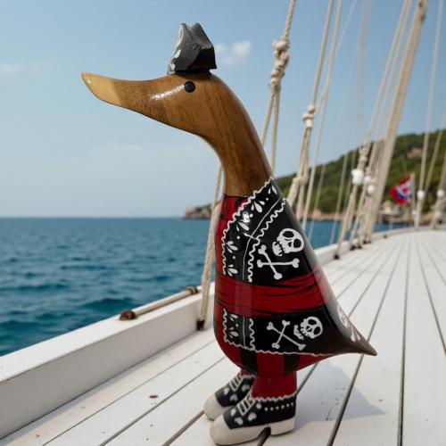 Ente aus Holz Pirat in Totenkopf-Anzug