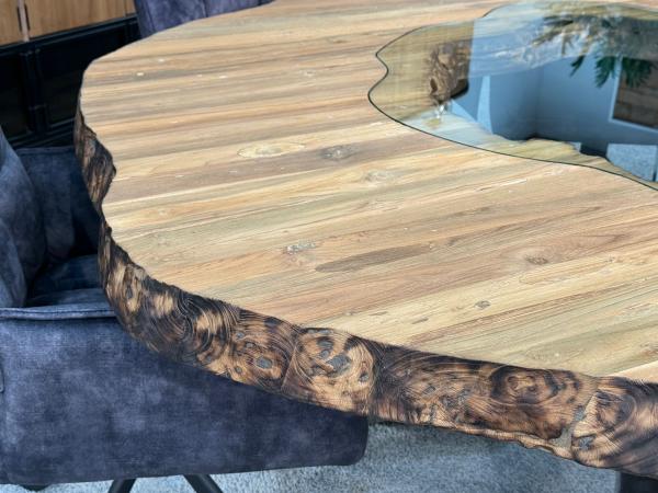 runder esstisch wildkante massivholz glaseinlagen