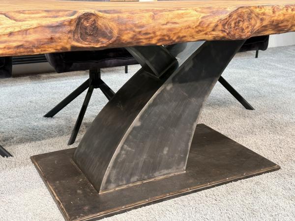 Esstisch  Massivholztisch Deep Island