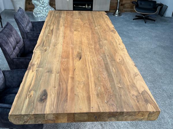 Holztisch massiv edler Esstisch