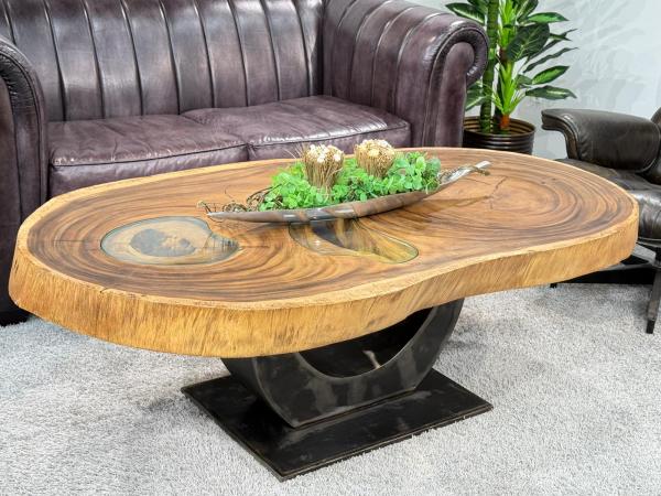 Massiver runder Couchtisch Baumstamm mit Metallgestell