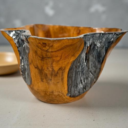 Schale aus Holz Verena Teakholz Handarbeit