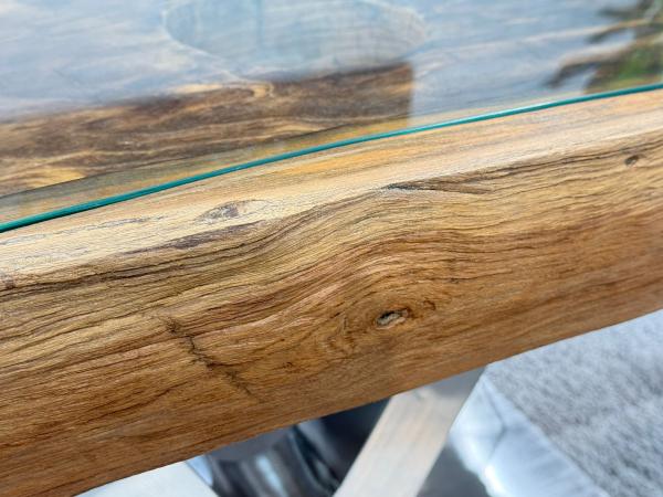 Wohnzimmertisch "Lesung", ca. 92 x 50 x 52 cm, aus einem antiken Reismörser