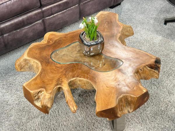 Wohnzimmertisch aus Teakholz mit Glasplatte, ca. 78 x 42 x 10 cm.