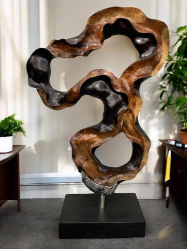 Holzskulptur Raumtrenner Suarholz