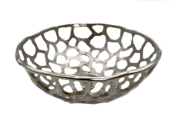 Dekoschale aus Aluminium im Gittermuster