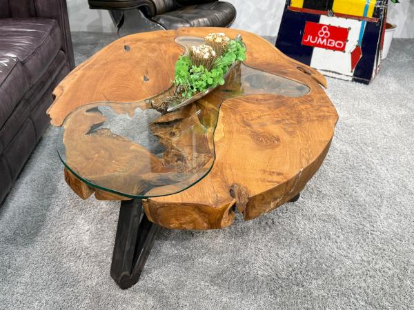 Einzigartiger Wohnzimmertisch Baumstamm Baumscheibe massiv Wohnzimmerideen