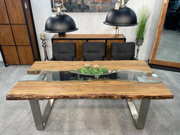 Edler Esstisch Old Elements aus Altholz massiv rechteckig modern rustikal