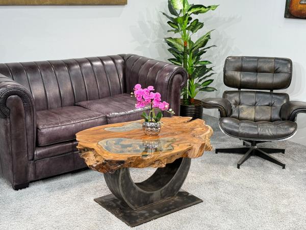 Massivholz Couchtisch Baumstamm Baumscheibe Expression Handarbeit