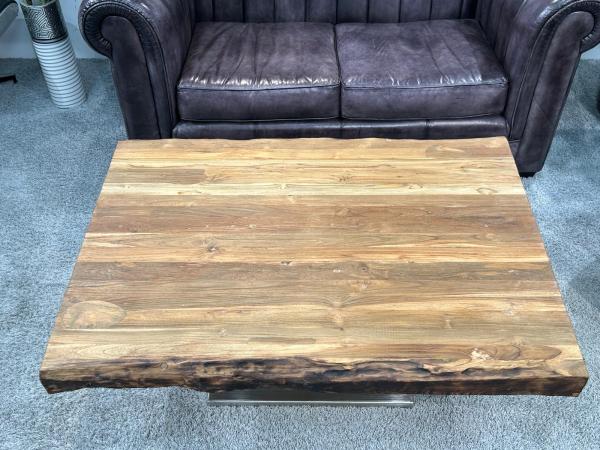 Massiver Couchtisch Holz mit Edelstahl modern rustikal Massivholz