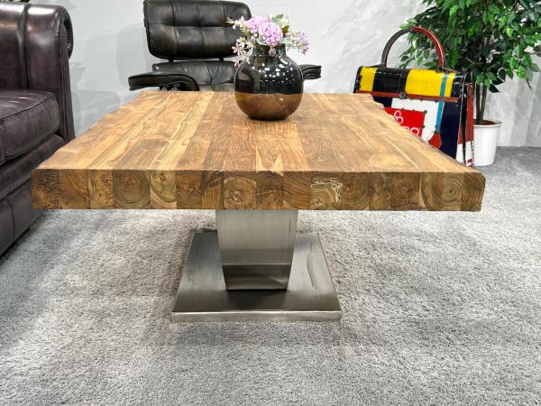 Massiver Couchtisch Holz mit Edelstahl modern rustikal Massivholz