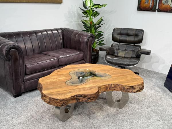 Eindrucksvoller Couchtisch "Lakeside Rustik", ca. 130 x 87 x 46 cm aus Altholz mit Glaseinlage