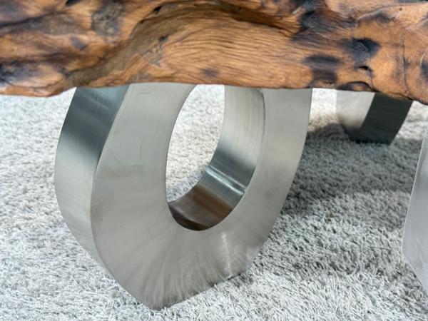 Couchtisch aus Altholz mit Glaseinlage, unregelmäßige Form