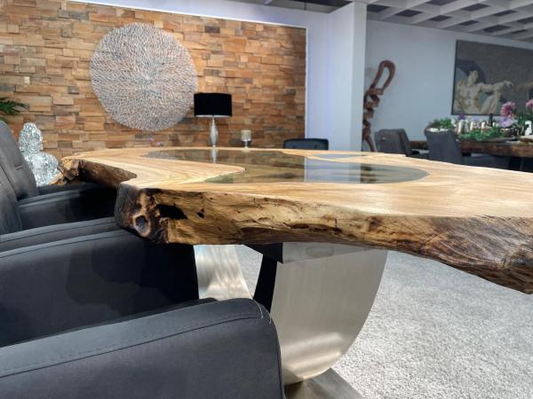 Esstisch Expression aus Teakholz mit Glaseinlagen und Edelstahlgestell