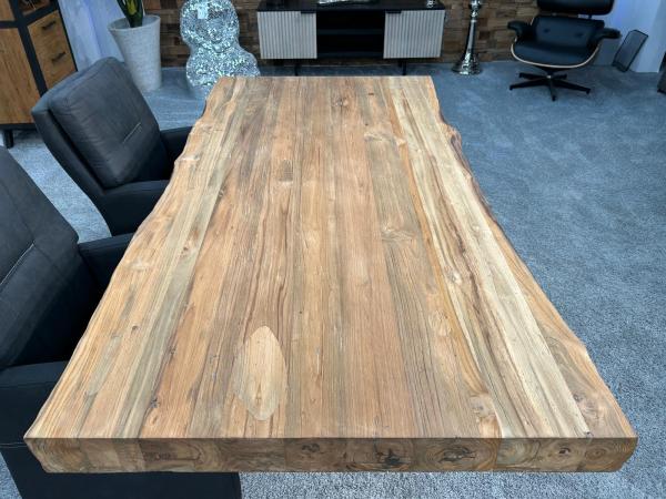 Esstisch aus Massivholz für 6 Personen 180 cm