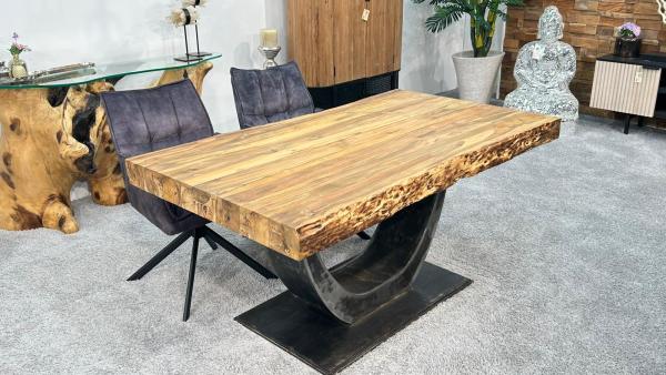 Esstisch aus recyceltem Holz für 6 Personen, Metallgestell