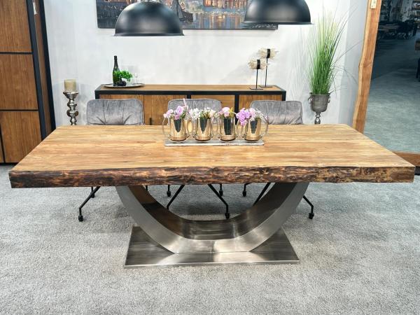 Wohnzimmertisch Deep Island 220x100 aus massivem Altholz und Edelstahl