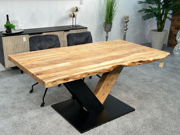 Esszimmertisch Akazie 180 cm