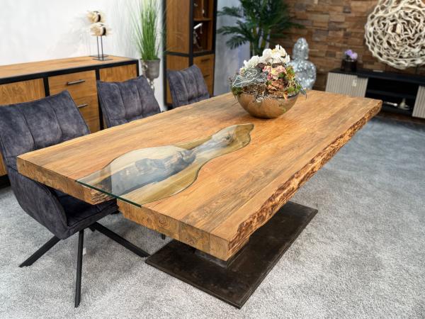Holztisch Esstisch extravaganter Tisch 220 cm