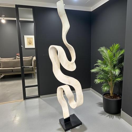 Holzskulptur Aufsteller Baumstamm 3D-Optik
